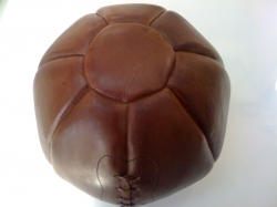 Vintage Leather Medicine Ball  in tamil-nadu